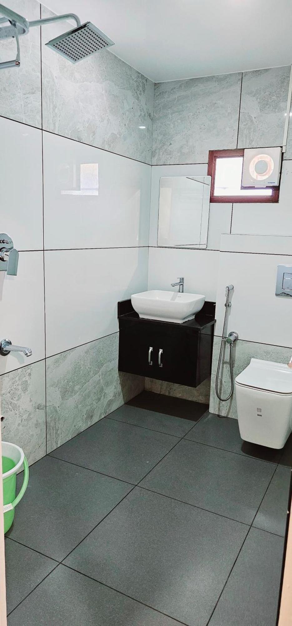 Hotel Royal Wings Elur Bagian luar foto